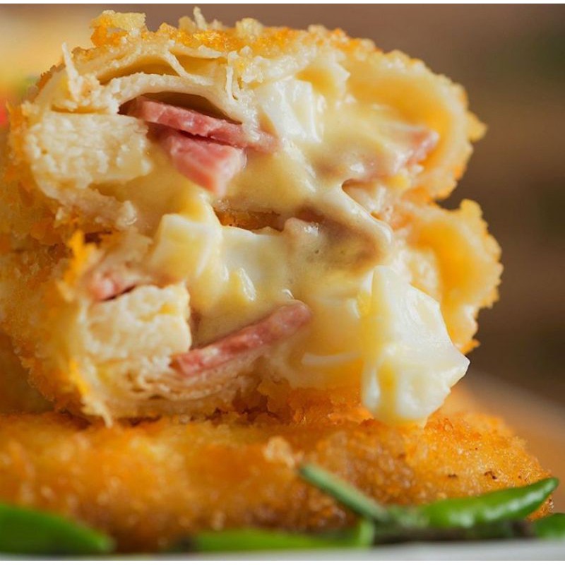 

RISOLES MAYO BEEF TELUR 1 PACK(ISI 5 PCS)