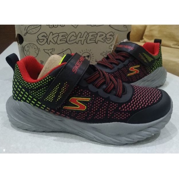 SEPATU ANAK SKECHERS DISKON 70% SEPATU SKECHERS SALE SEPATU ANAK PEREMPUAN SEPATU SEKOLAH SEPATU SNE