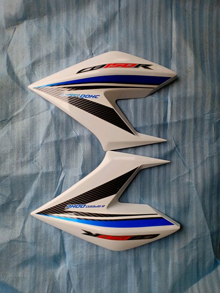 Coper sayap tangki kupingan tangki Honda cb 150 r led original copotan