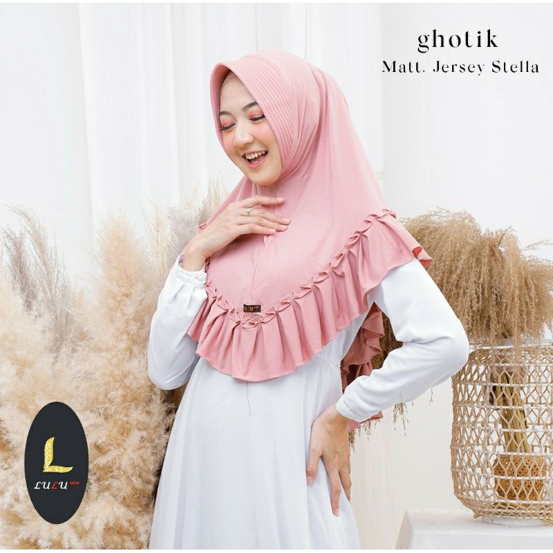 Lulu Hijab Gotic / Bergo Lycra Lembut dan nyaman