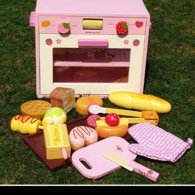 Wooden Mother Garden Oven