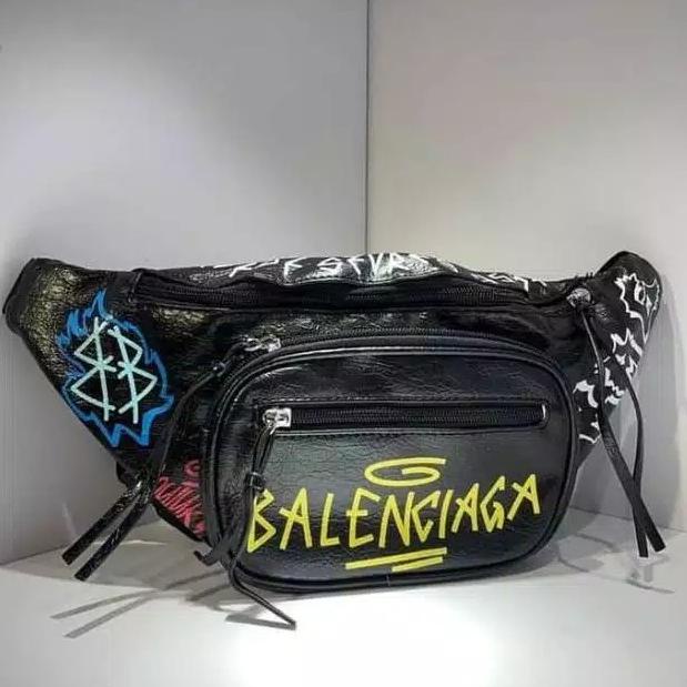 [KODE PRODUK T8BZM8365] WAISTBAG BALENCIAGA - TAS SLEMPANG - TAS PRIA - TAS COWO