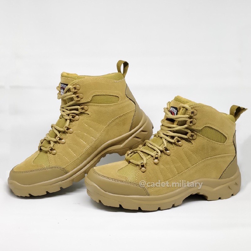 Sepatu Blackwater Squad Boots|70|1801-KHAKI/KREM