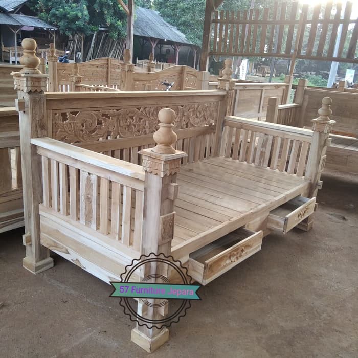 Kursi bangku panjang bale bale jati ukuran 150x80cm laci 2 ukir antik