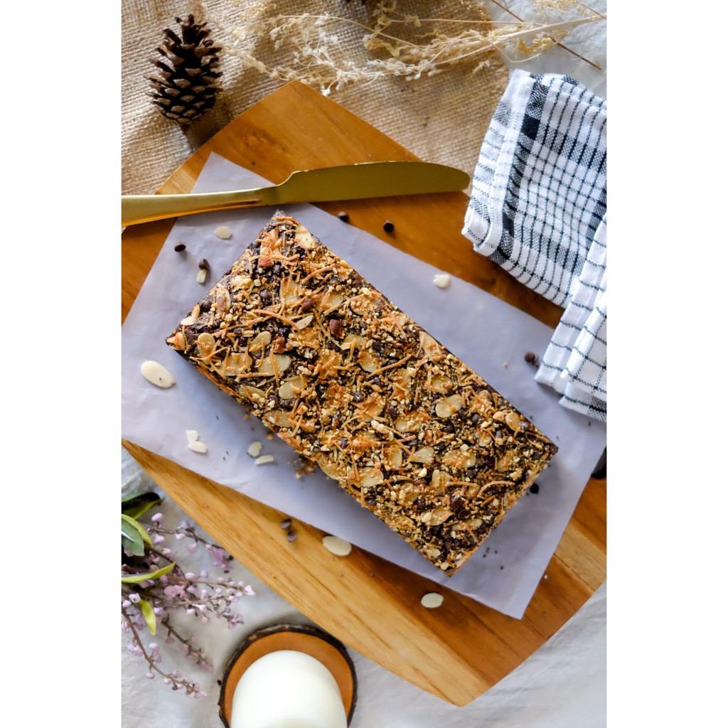 

Premium Fudgy Brownies