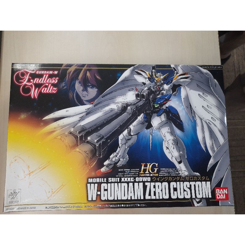 Bandai HG 1/144 Wing W-Gundam Zero Custom