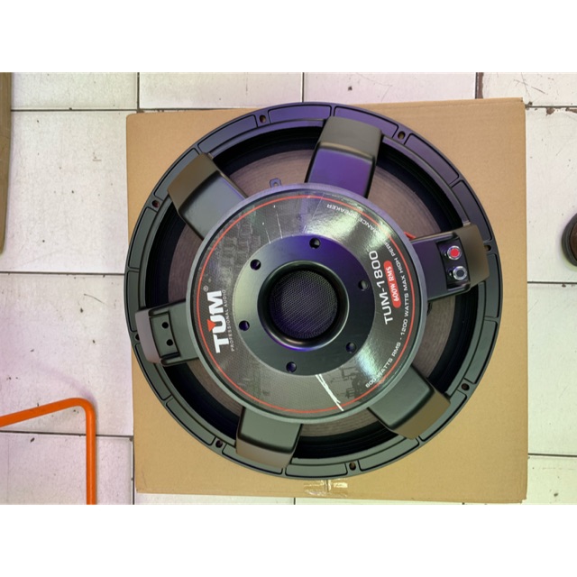 Sub woofer komponen speaker 18 inch . Wofer 18 inch speaker sub 18 inch