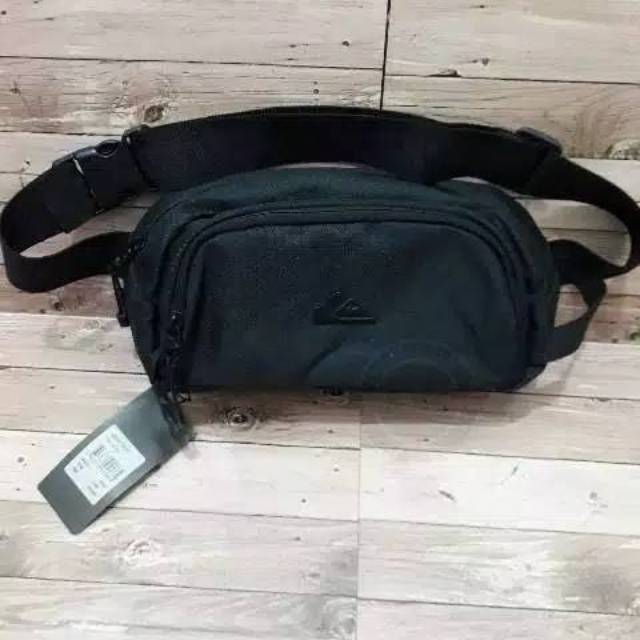 Tas Quicksilver / Tas Selempang Quicksilver / Waistbag Quicksilver