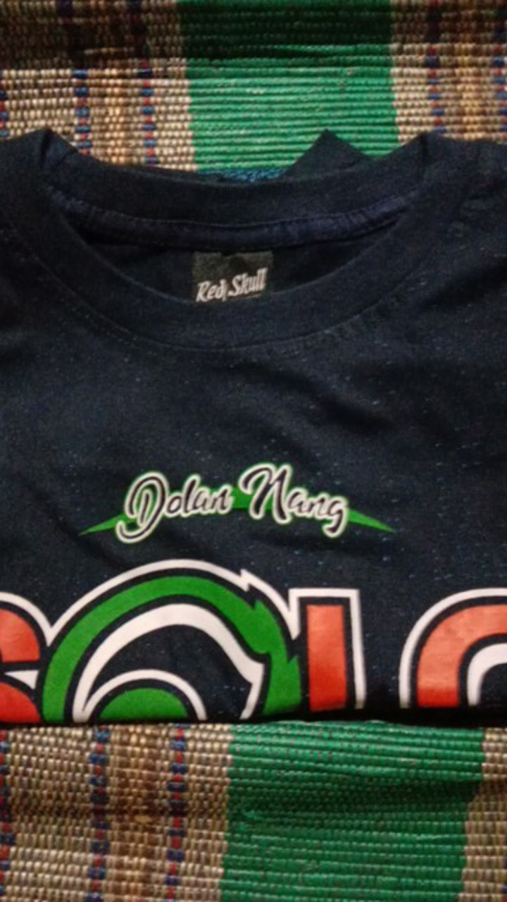 Kaos Dewasa Khas Solo Size Xl / Oleh Oleh/ Souvenir/ Batik