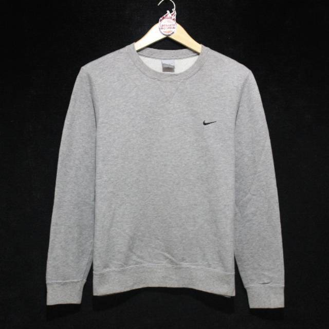 nike logo crewneck