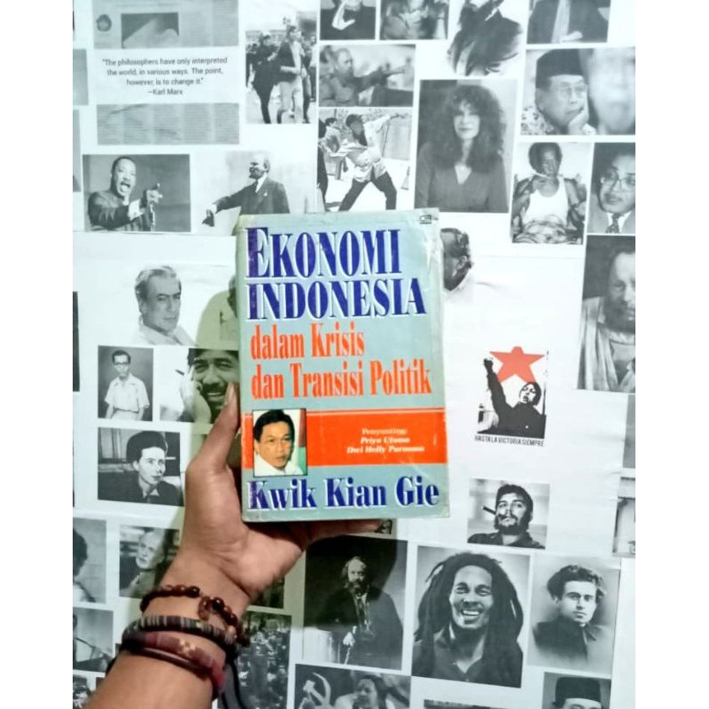 Kwik Kian Gie Konglomerat / Analisis Ekonomi Politik Indonesia / Krisis & Transisi Politik / Gonjang