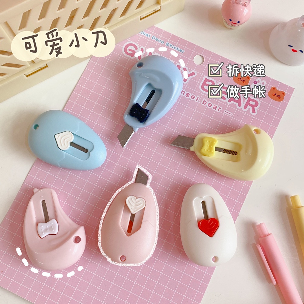

BeeWell Cutter Mini Ukuran Saku Motif Kucing