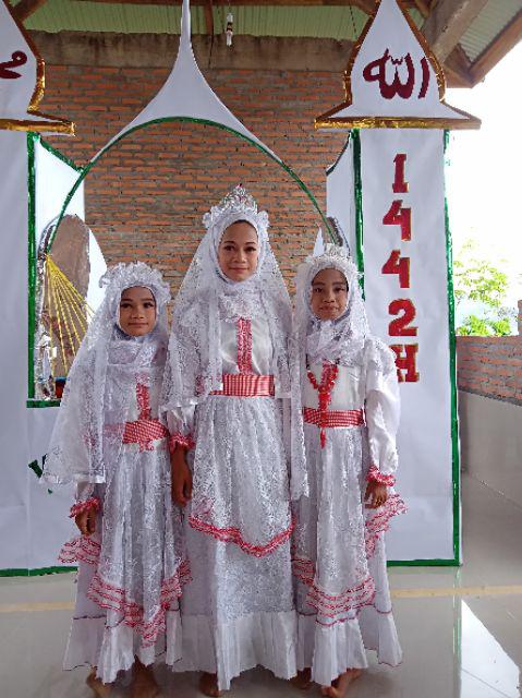 Gamis Brokat Cavlin // Lumbung Batik
