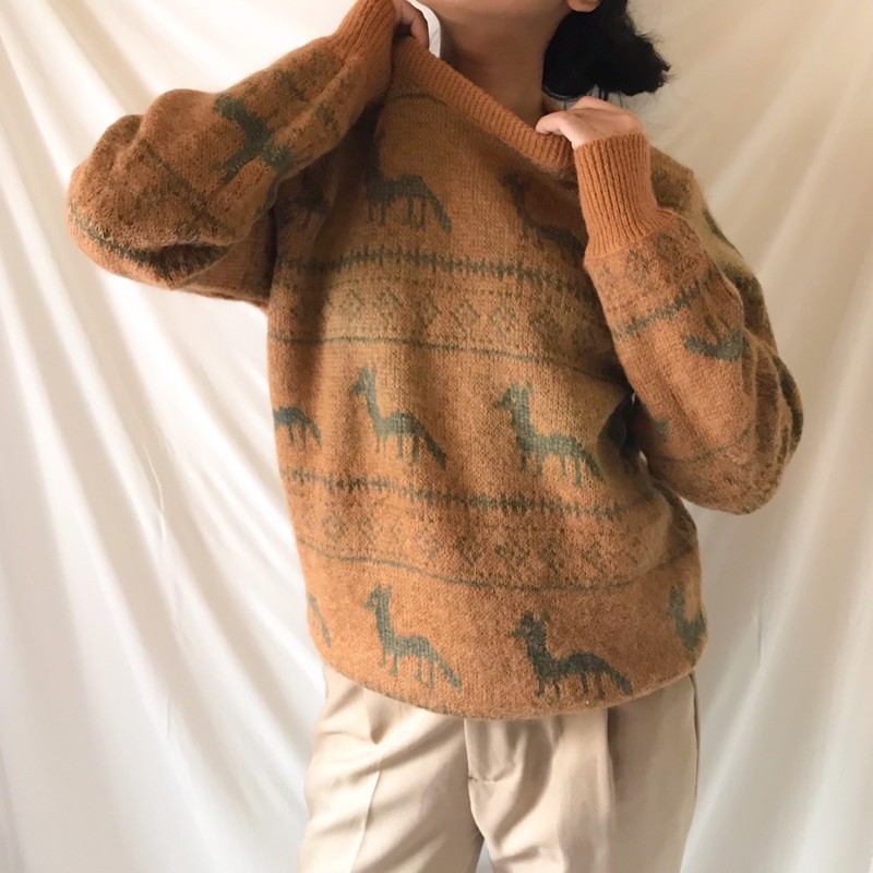 (CAMEL SWEATER) Thrift Sweater Rajut Preloved Knitwear Motif Binatang Bulu Crewneck