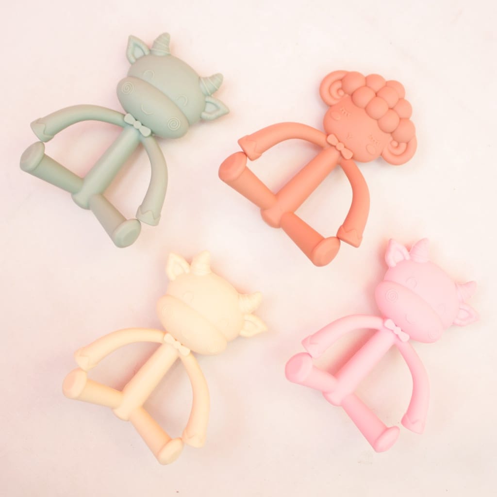 SALE Gigitan Bayi Bentuk Hewan - Nia Cow Baby Teether - Teether Baby - Gigitan Bayi Lucu