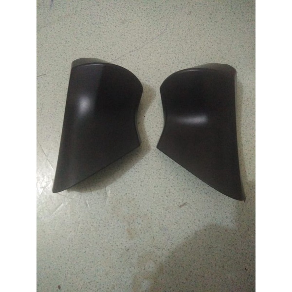 penutup kaki pion mobil Alphard original lelangan