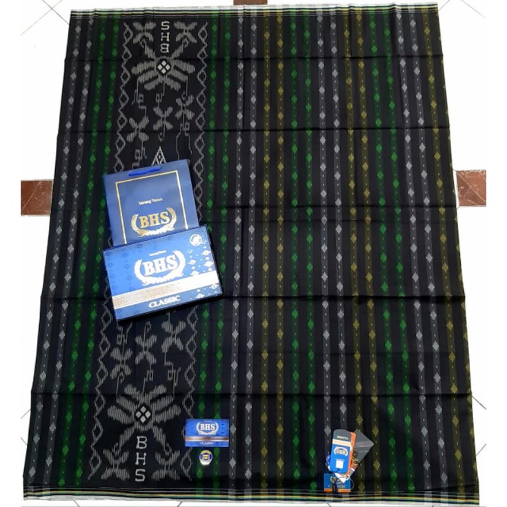 SARUNG BHS Classic Kawung Gold