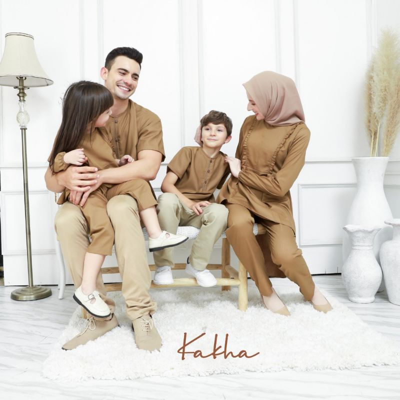 Sarimbit 2022 - Family Set - Seragam Keluarga - Gamis Batik - Kemko