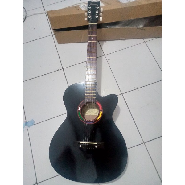 Gitar akustik lengkap|| promoo termurah