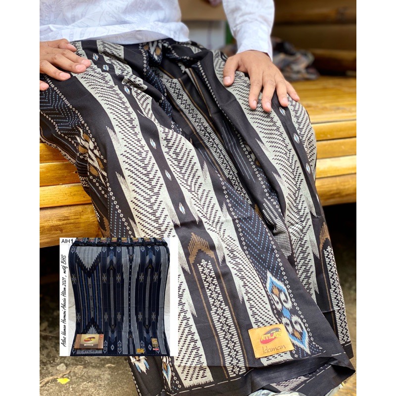 Sarung Atlas Idaman Harmoni Hitam Akasia Anemone Azalea Tabubeia 2021 - motif BHS SGF SIF SGJ SGE