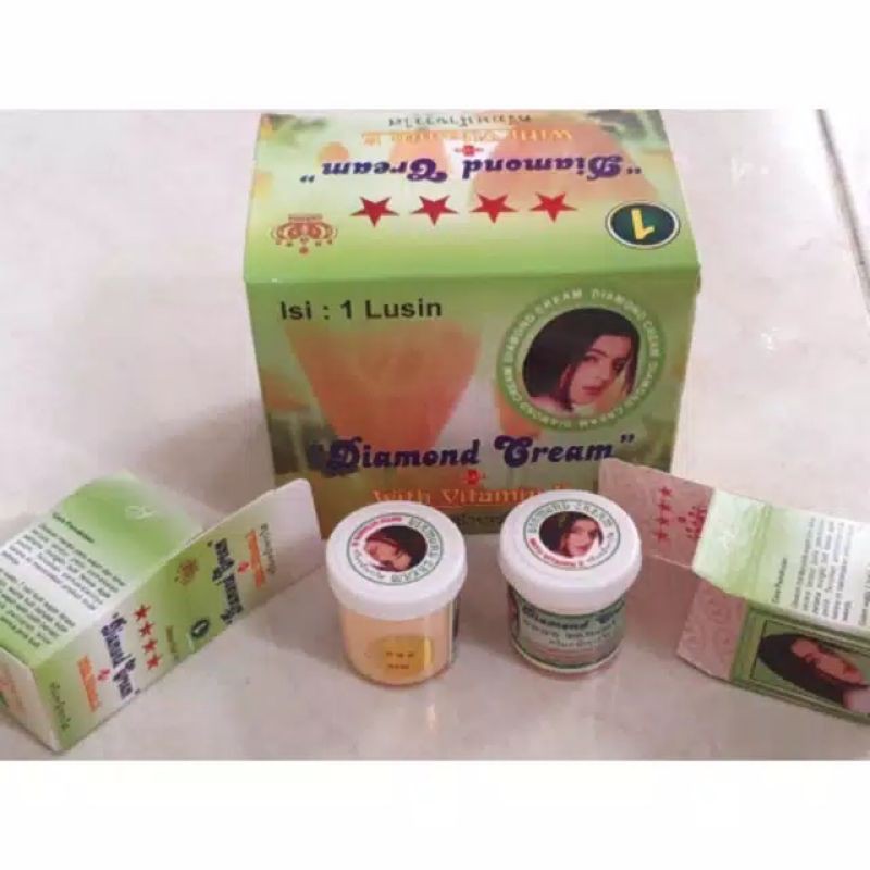 Aschosme ( LUSINAN ) CREAM DIAMOND PUTIH &amp; HIJAU  Original