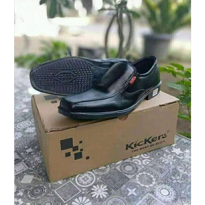 sepatu kerja/sepatu pantofel pria