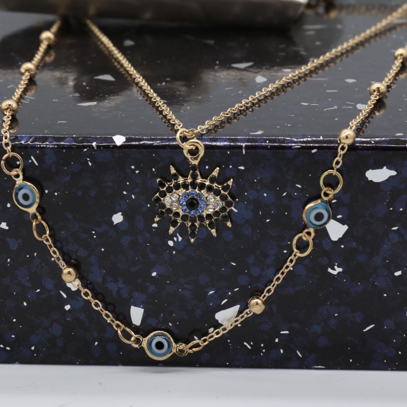Kalung Rantai Lapis Ganda Dengan Liontin Batu Mata Iblis Warna Emas Untuk Hadiah