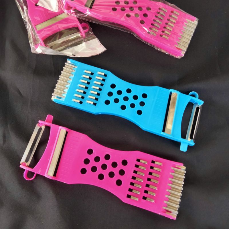 PARUTAN PILER KUPAS BUAH DAN SAYURAN MINI SERBAGUNA Parutan Wortel Kentang Keripik