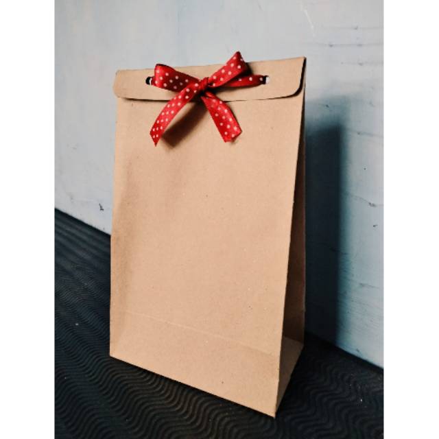 

PAPERBAG UNIK BUNGKUS KERTAS OLSHOP PAPER BAG NATAL BIRTHDAY GIFT CRAFT DIY