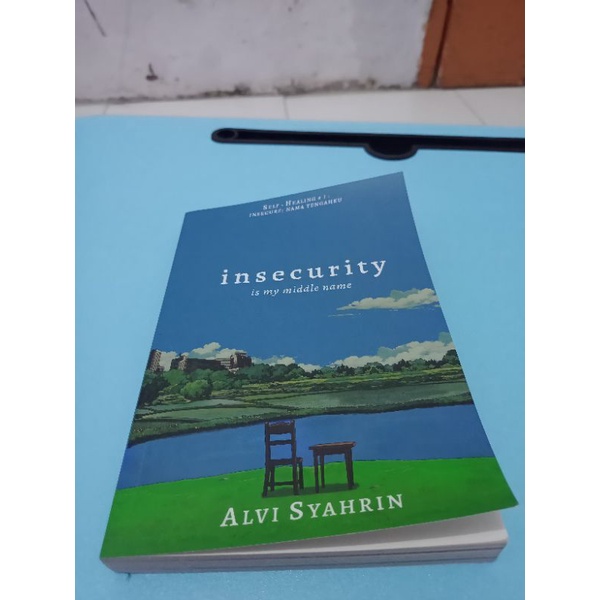 Buku insecurity is middle name