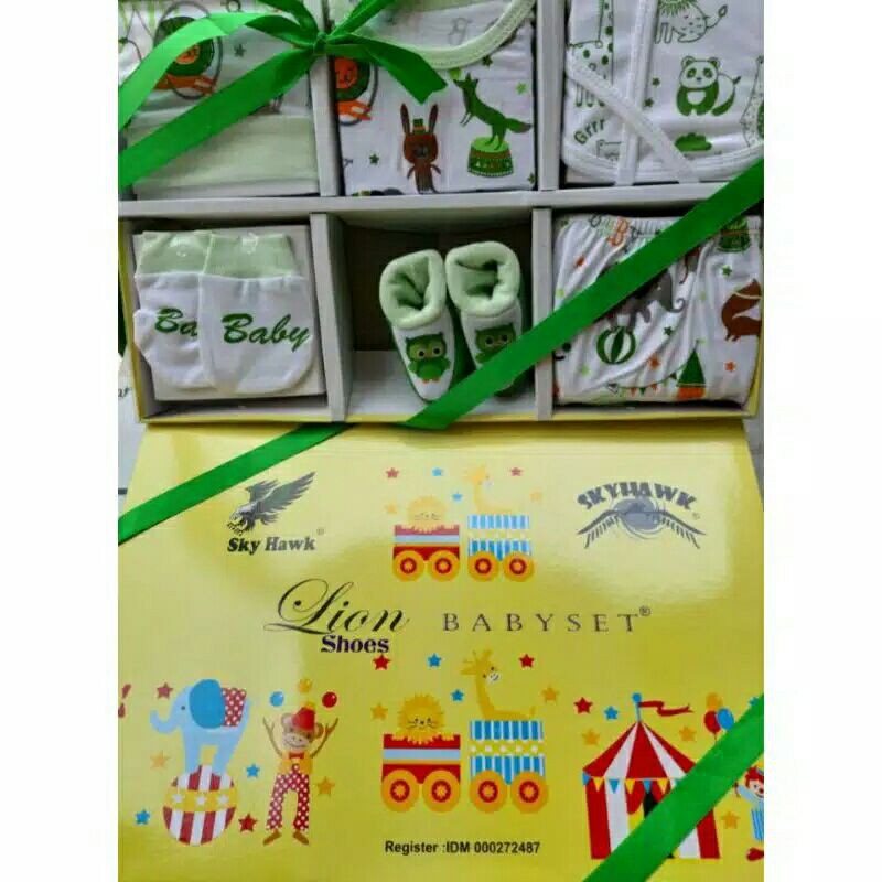 PAKET KADO BAJU SET KOMPLIT LION-BABY SET LION-KADO BAJU SET KOMPLIT LION-KADO BAYI BARU LAHIR MURAH