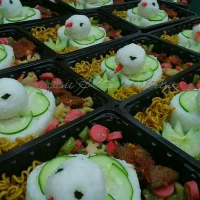 Mika Brownies S , bento tanpa sekat merek starindo