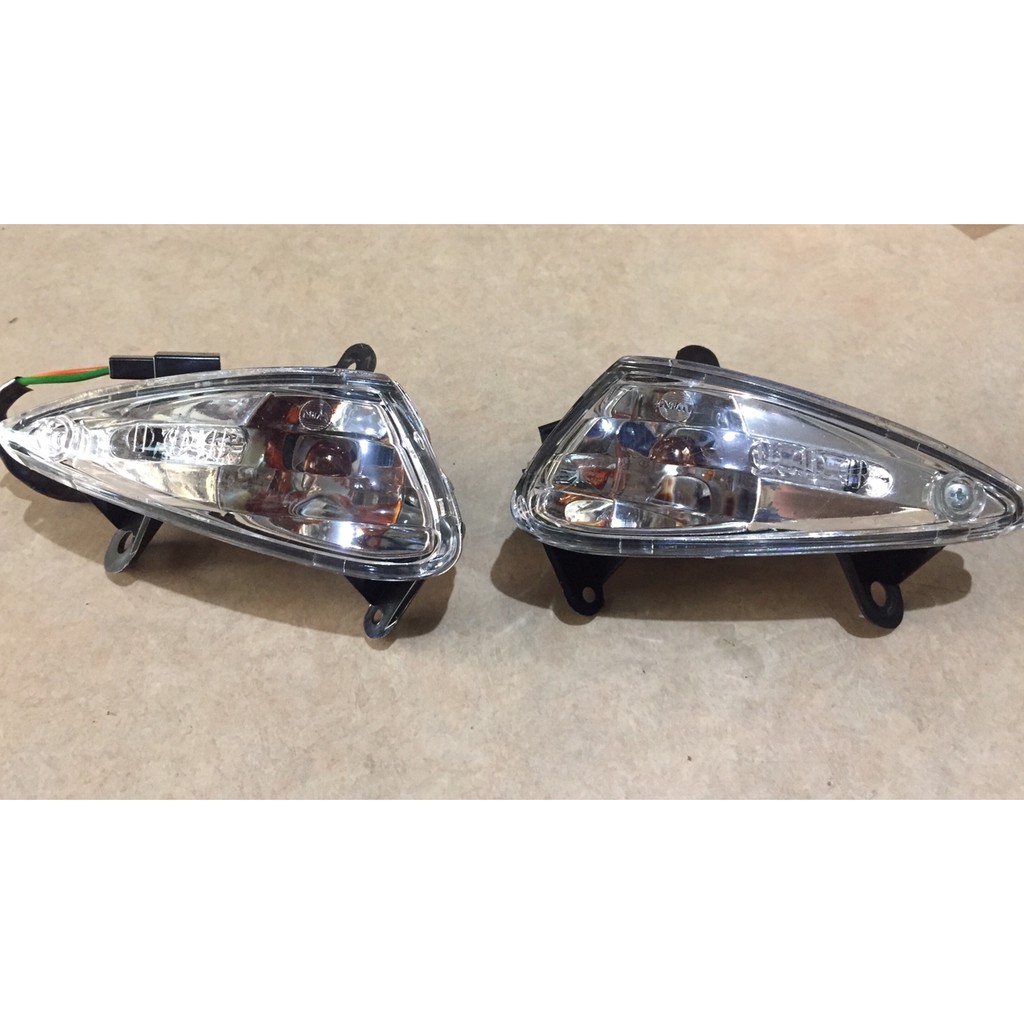 Lampu sen supra x 125 2004