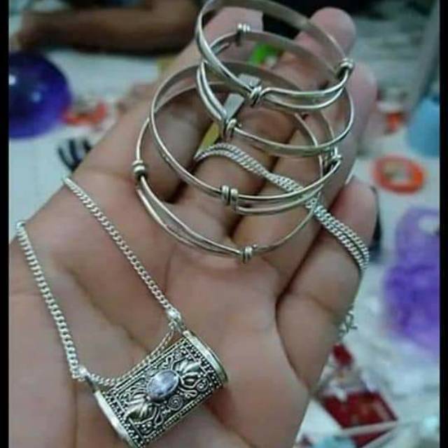 set tiga bulanan bayi perak