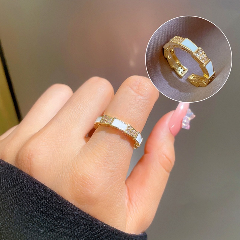 Cincin Titanium Wanita Anti karat Berlian Lapis Emas 18K Perhiasan Korea