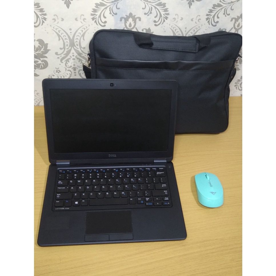 LAPTOP DELL E7250 INTEL CORE i5 Gen 5 SSD 512 GB RAM 16 GB SUPER FAST