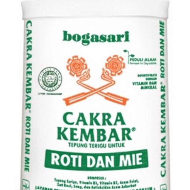 

TEPUNG TERIGU CAKRA KEMBAR 25 KG