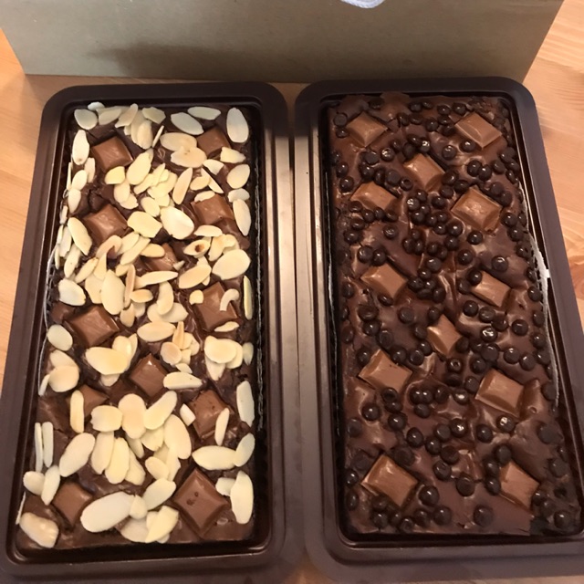 

2 pack fudgy brownies bake by dad