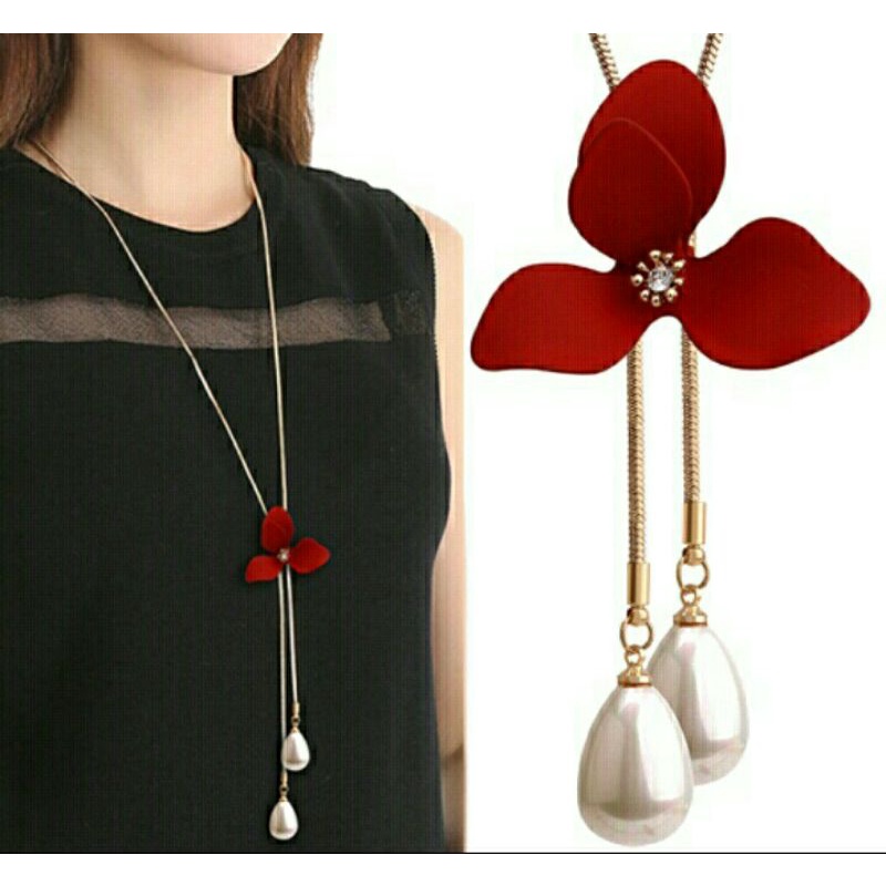 Kalung Bunga Merah Menjuntai Warna Gold