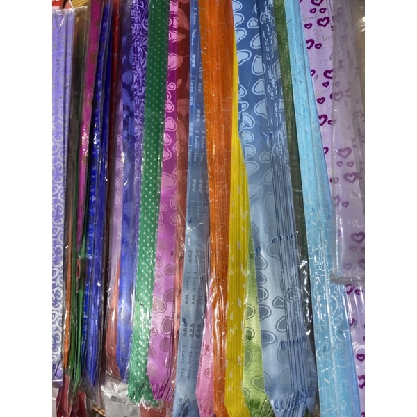 

18" Pita Serut kado hiasan lebaran natal valentine graduation paskah imlek parcel ulang tahun laser / motif renda 2 x 34 cm si 10 pcs
