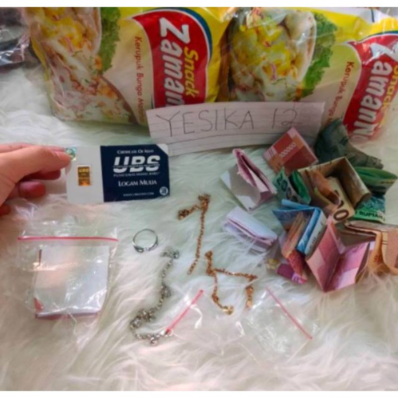 

Snack zaman now / kerupuk zaman now / snack berhadiah / snack viral