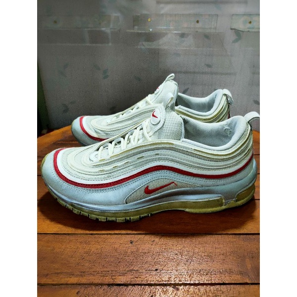 Sepatu Sneakers Bekas Second -- Nike Air Max 97