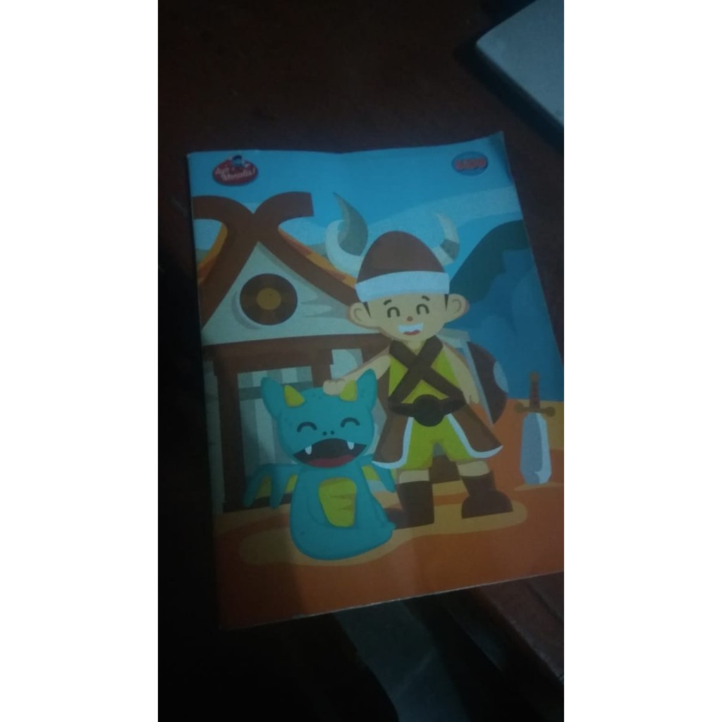 

Buku Tulis Kecil Bergambar