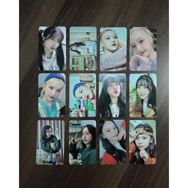 GFRIEND Photocard Global Official Fanclub Buddy Membership - GFRIEND at HOME
