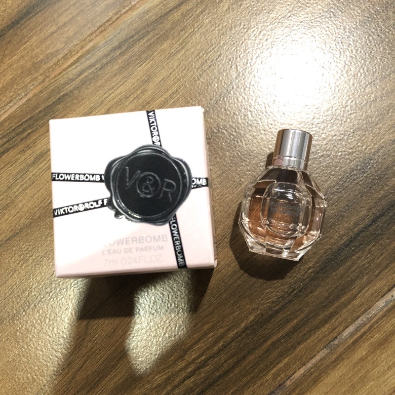 Viktor & Rolf Flowerbomb EDP