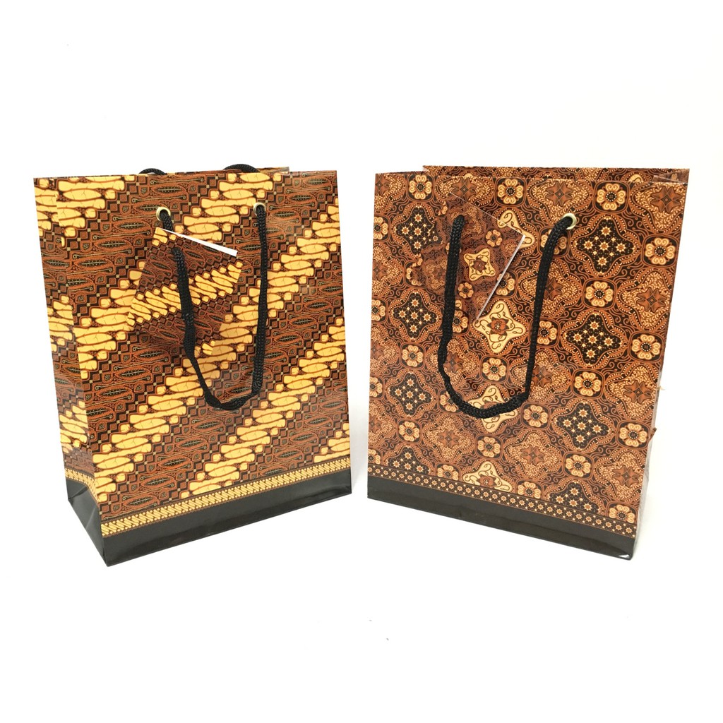 

Tas Souvenir / Gift Bag / Souvenir Bag / Goodie Bag / Paper Bag / Shopping Bag Motif Batik -62481610