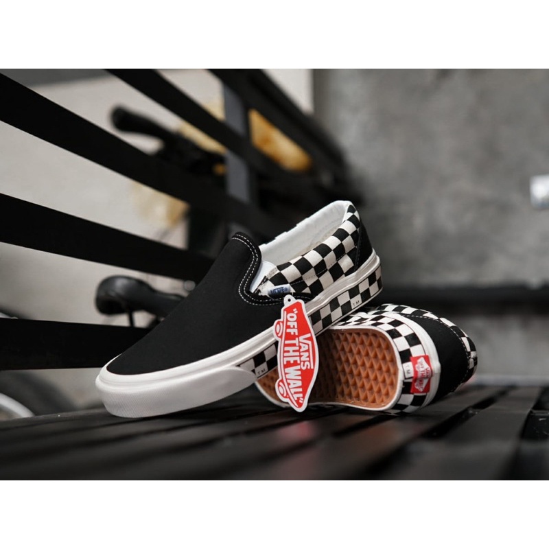 SALE DISKON! V4NS SLIP-ON SIDEWALL CHECKERBOARD BLACK/WHITE CLASSIC 100% ORIGINAL BNIB