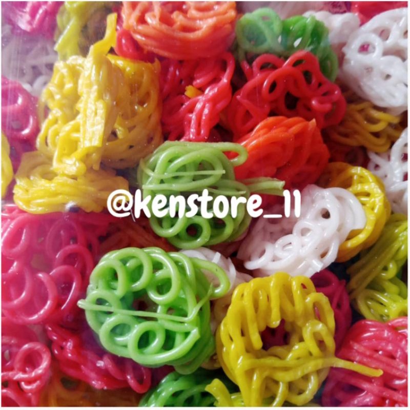 

Kerupuk Mawar Warna / Kerupuk Mawar Kecil / Kerupuk Seblak [250gr]