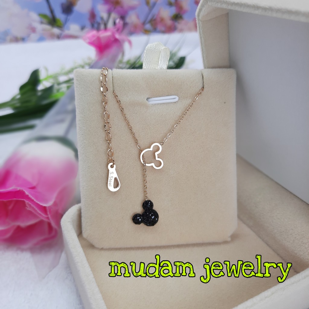 Kalung Titanium Karakter Two Mouse Dengan Kristal Artificial Warna Rose Gold dan Gold