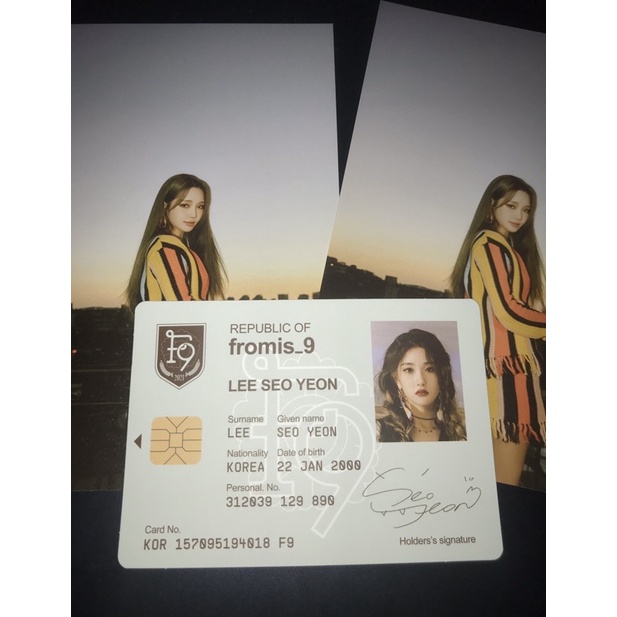 id card seoyeon fromis_9 , postcard (all booked)
